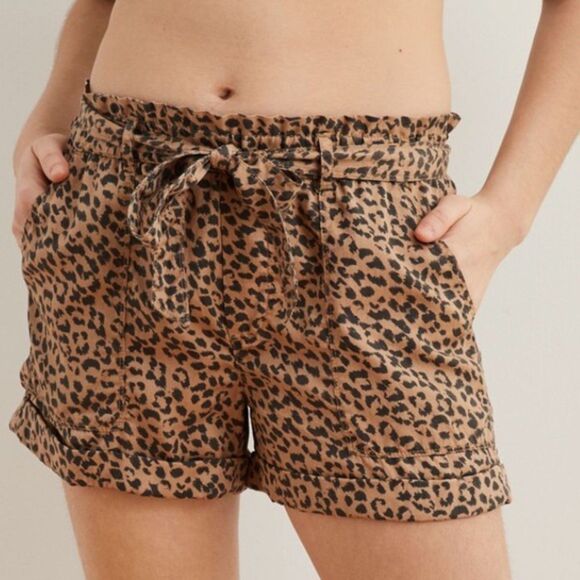 aerie Pants - Women's Aerie Camp Cheetah Print Shorts Size L